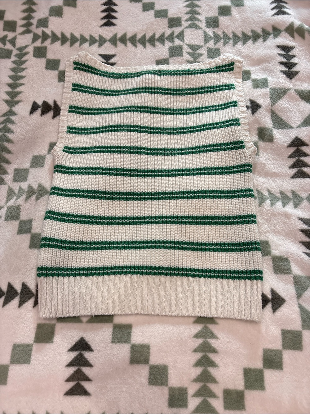 Striped Knit Tank Top - Picture 2 of 3